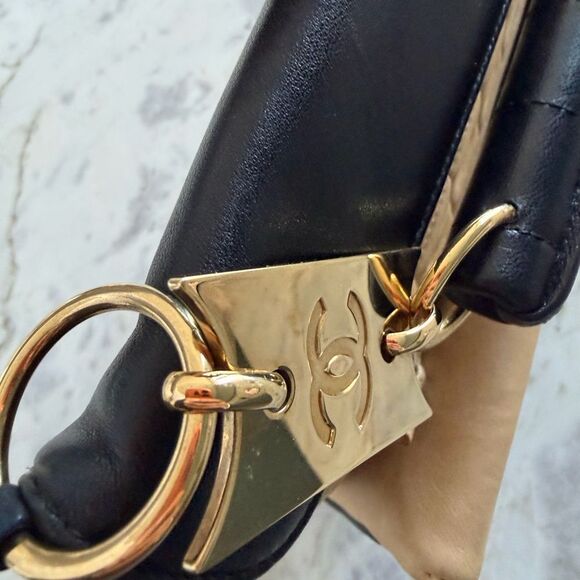 RARE ! CHANEL Black and Beige Double Flap Y2K Chocolate Bar Clutch - Picture 4 of 17